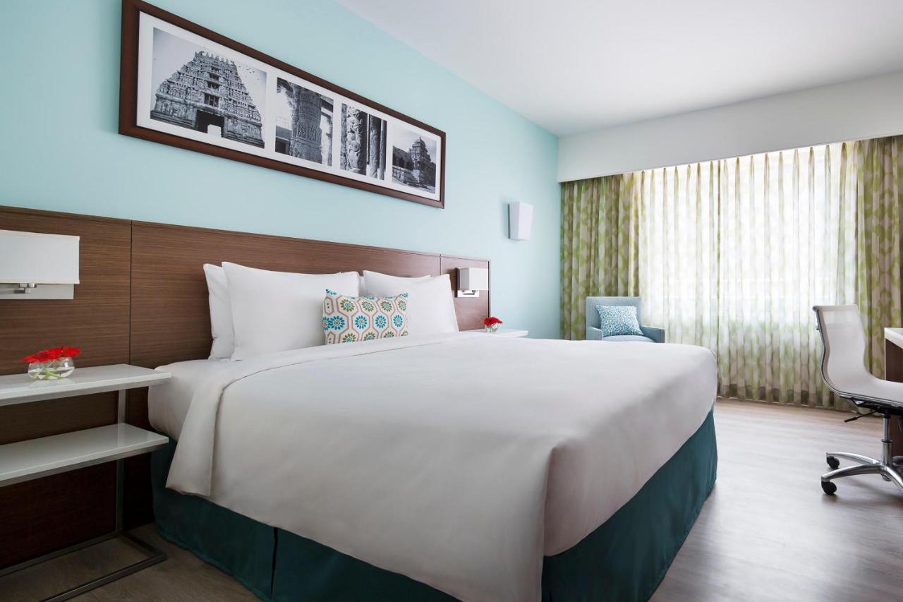 Fairfield By Marriott Bengaluru Rajajinagar Hotel Exterior photo