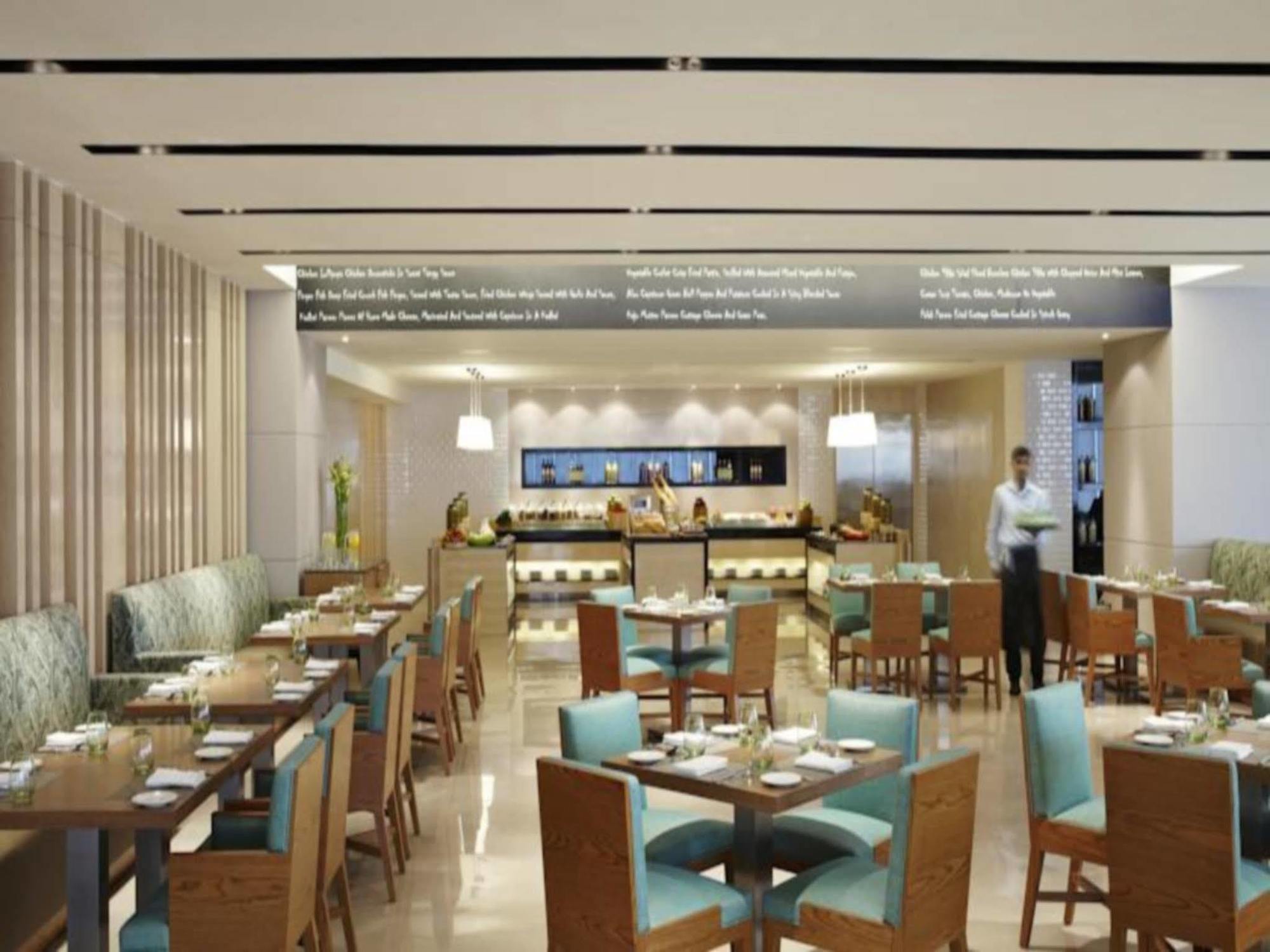 Fairfield By Marriott Bengaluru Rajajinagar Hotel Exterior photo